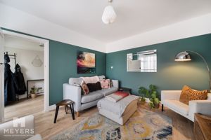 Lounge- click for photo gallery